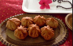 Fried Modak Stuffed with Bottle Gourd and Mava Recipe